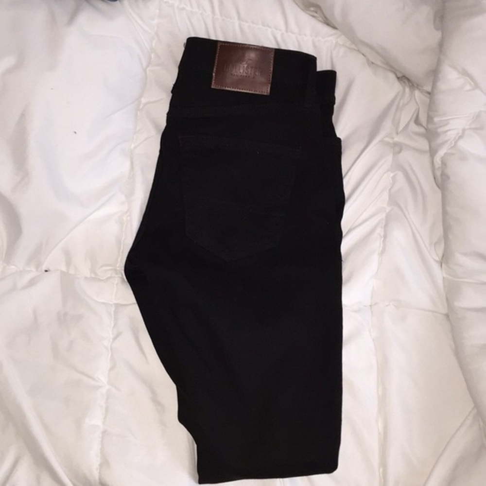 Black hollister jeans - Picture 1 of 2